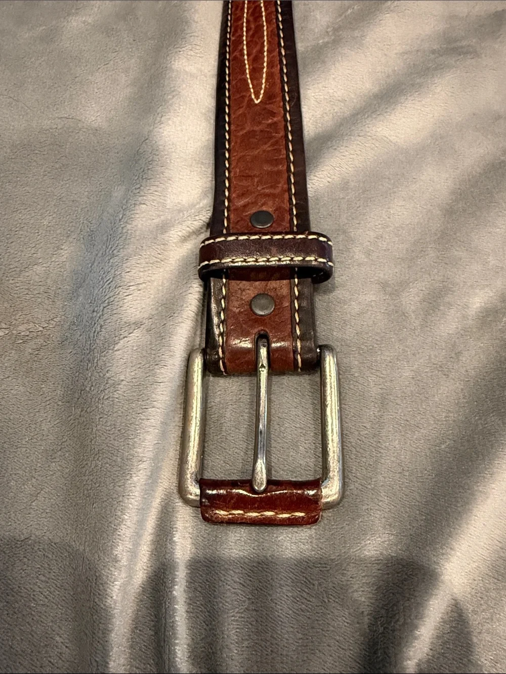 Brown Leather Men’s Belt with Stitch Detail